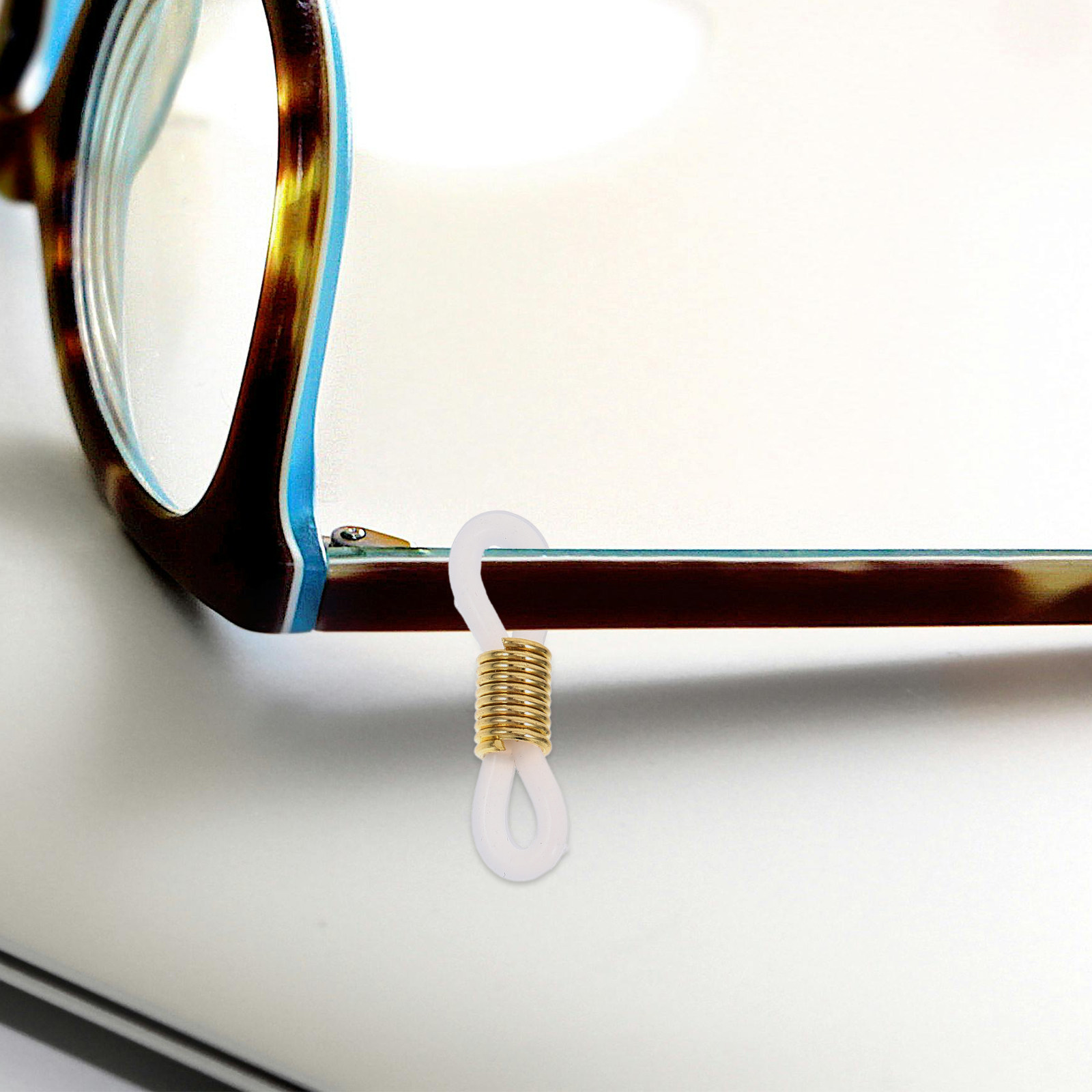 Sunglass Retainer Cord - 100個入り、メガネチェーン用シリコン製滑り止めコネクター。メガネやサングラスのチェーンの端に取り付けて、しっかりと固定し、おしゃれに。